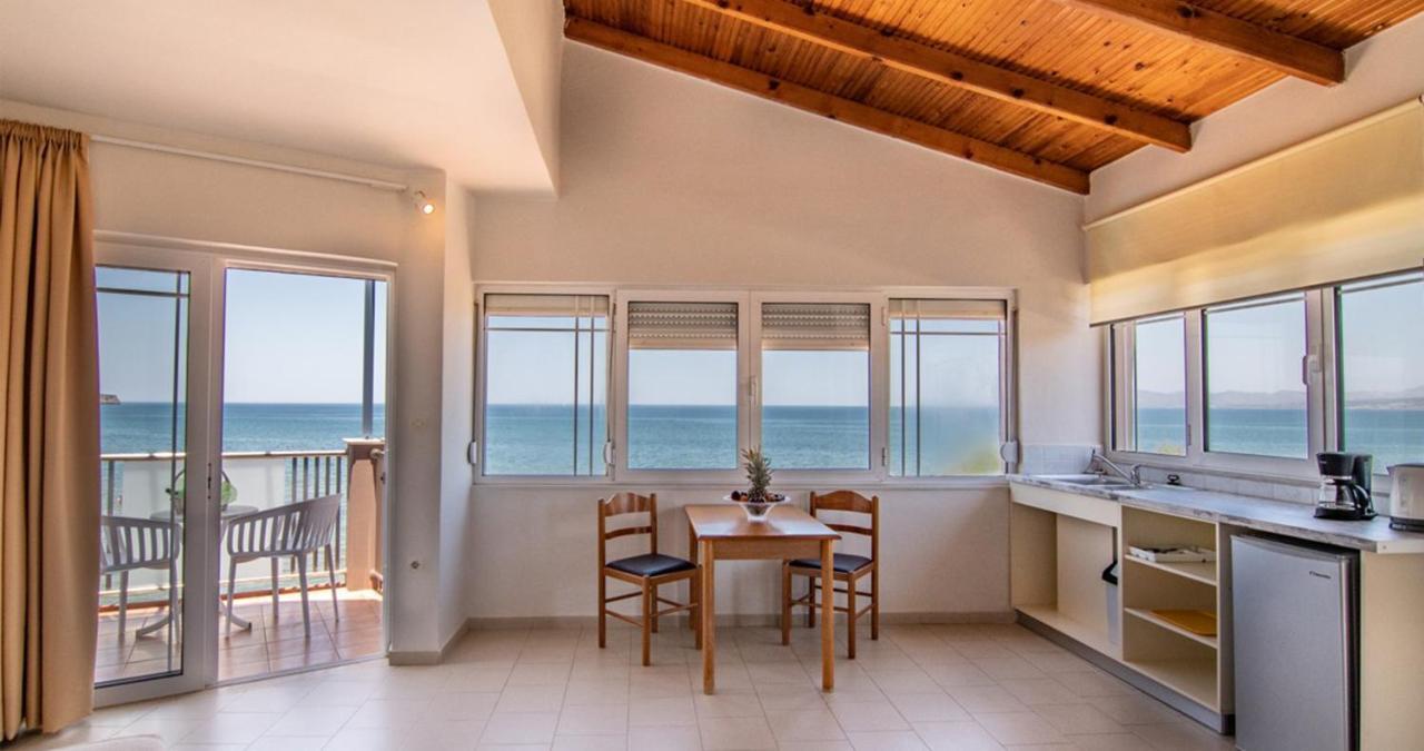 Cozy Corner Vs Beachfront Stalos Ngoại thất bức ảnh