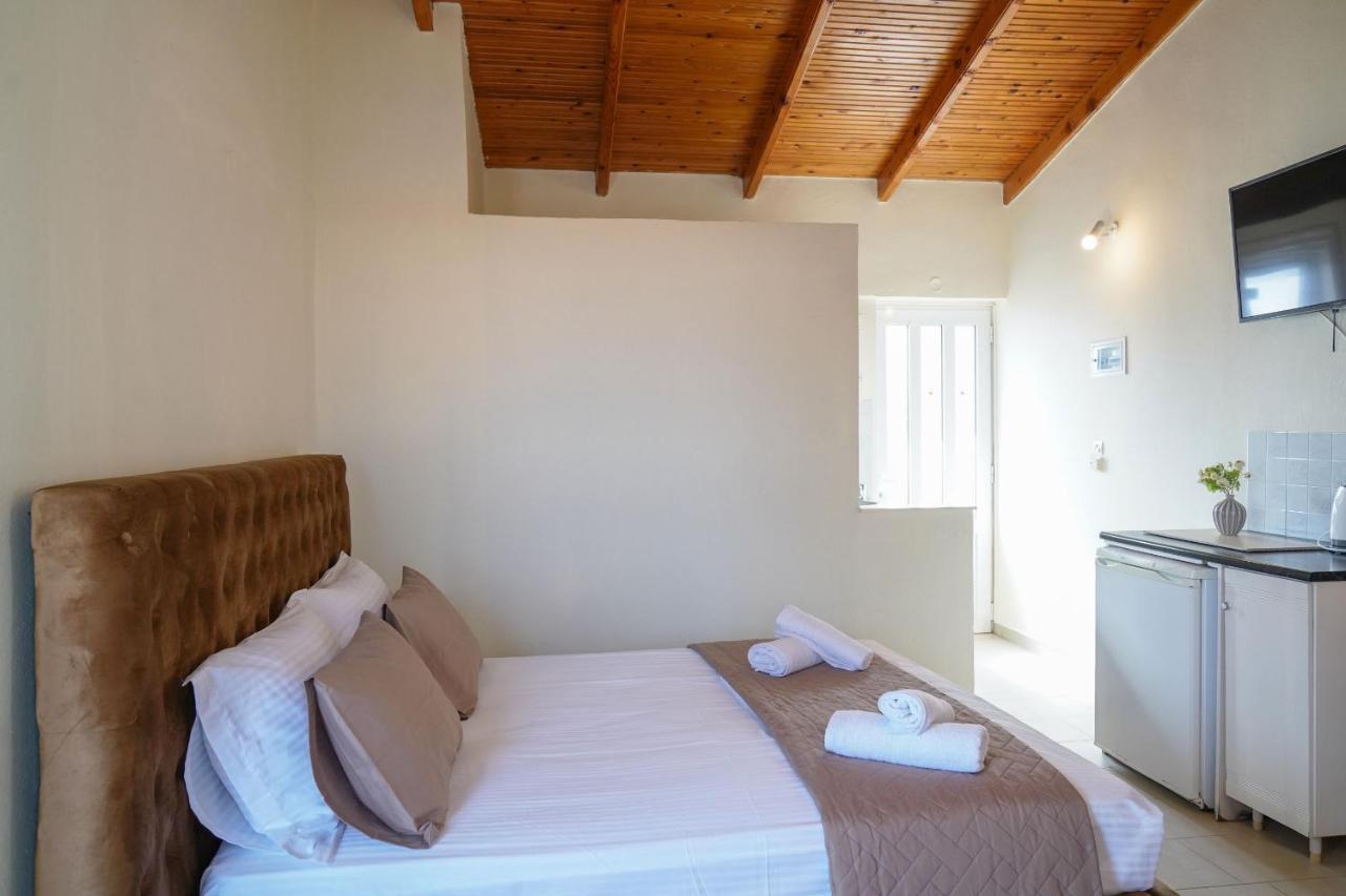 Cozy Corner Vs Beachfront Stalos Ngoại thất bức ảnh