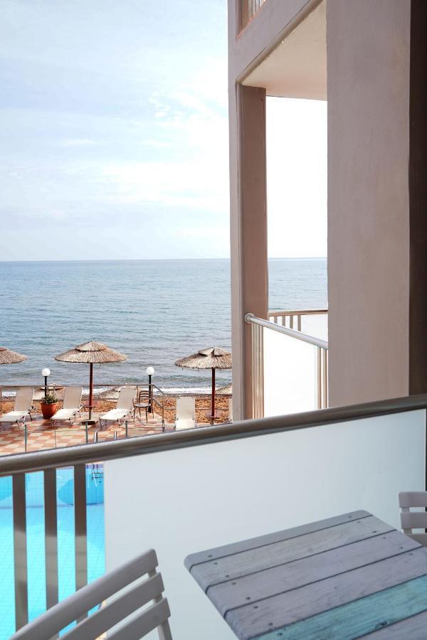 Cozy Corner Vs Beachfront Stalos Ngoại thất bức ảnh