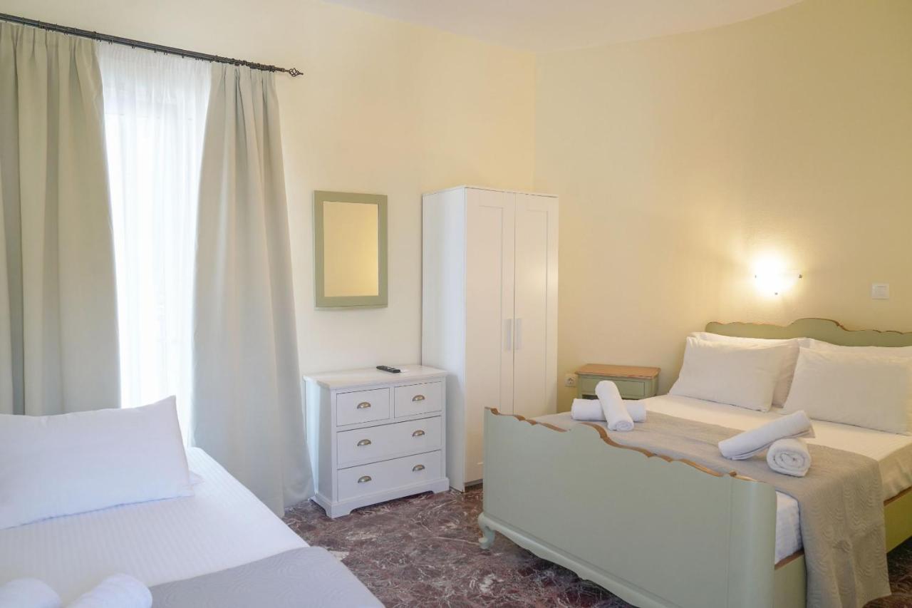 Cozy Corner Vs Beachfront Stalos Ngoại thất bức ảnh